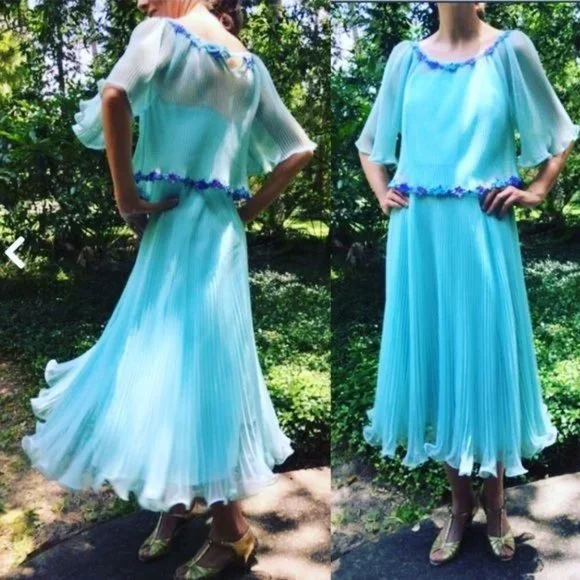 Miss Elliette California 60s Chiffon Dress and Cape VNTG Style 1948B Sky Blue 10 - Picture 1 of 13